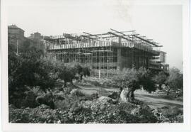Obras de la segunda planta del edificio de biblioteca.