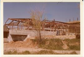 Biblioteca 1973. Obras de la sala de consulta.