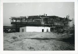 Obras de la segunda planta del edificio de biblioteca.